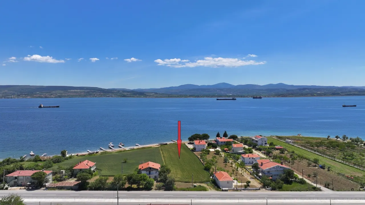 GELİBOLU BURHANLIDA KÖPRÜ MANZARALI SIFIR DENİZ 3.788m2 ARAZİ - görsel 13