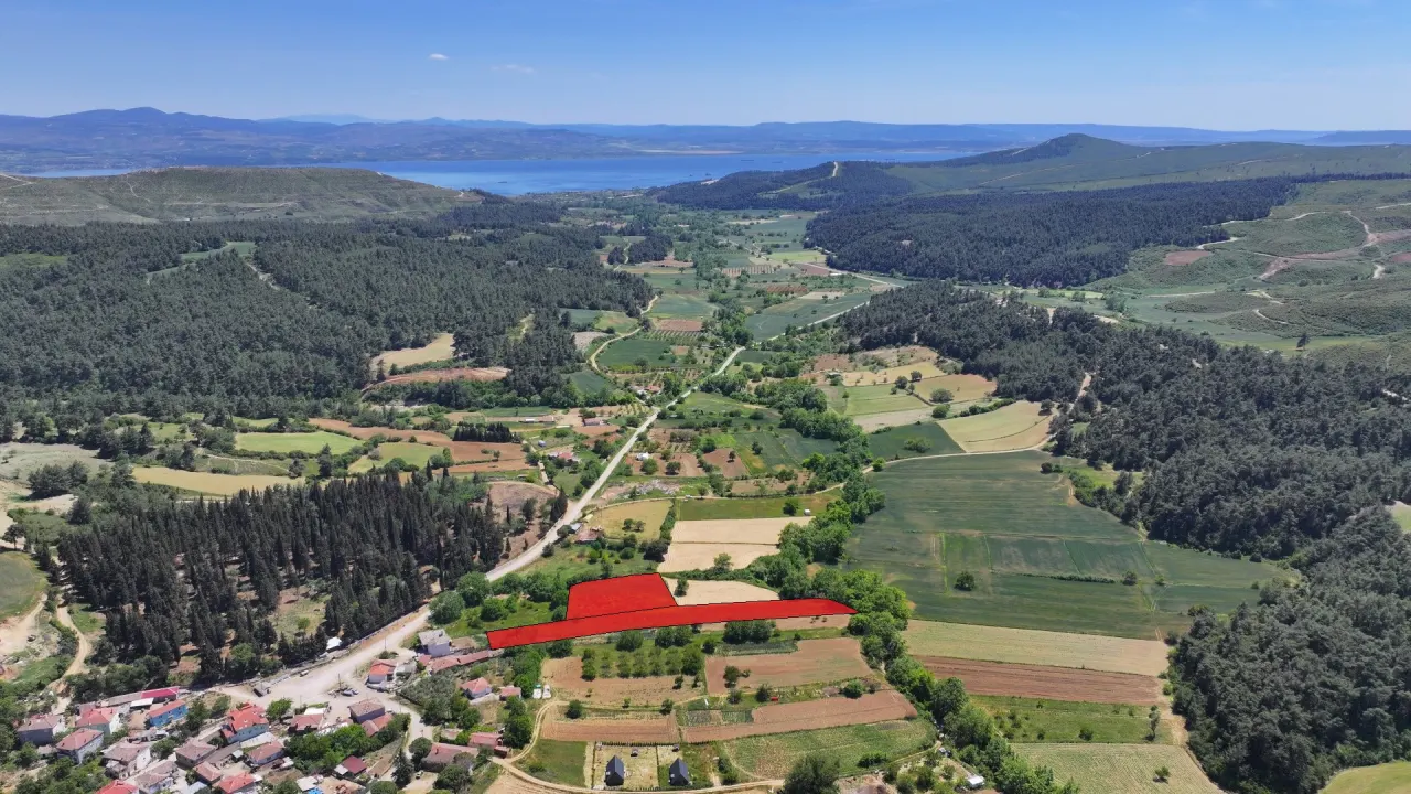 ÇANAKKALE GELİBOLU ILGARDERE'DE KÖY İÇERİSİNDE 5,140m2 TARLA - görsel 26