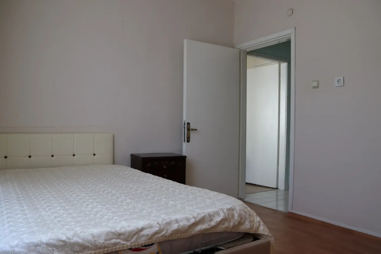 🏡 BAKONUNUNDAN KISMEN DENİZ MANZARALI 2+1 SATILIK DAİRE - görsel 10