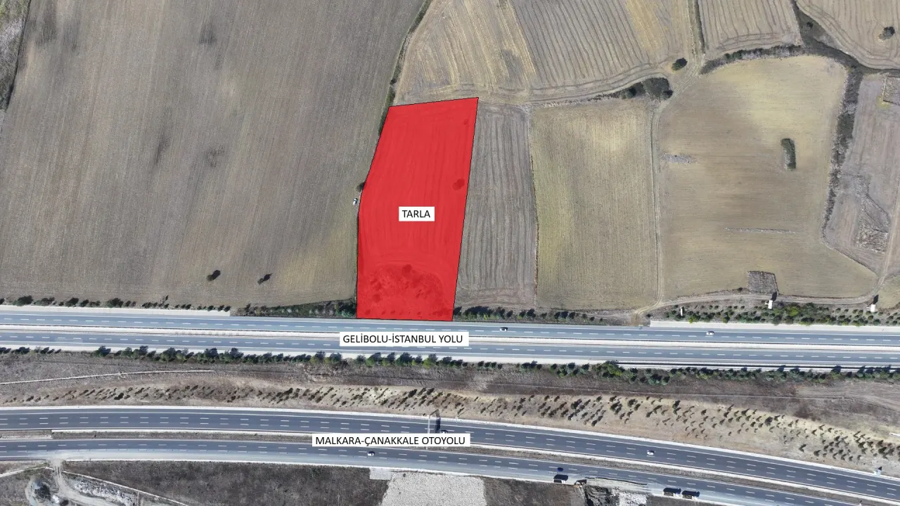 ÇANAKKALE GELİBOLU GÜNEYLİDE ANA YOLA CEPHE DENİZ MANZARALI 9,213m2 TARLA - görsel 4