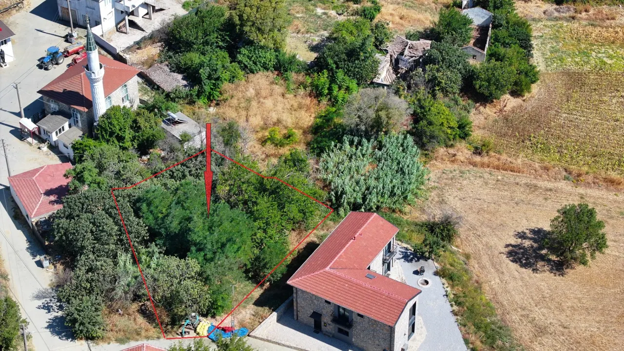 GELİBOLU PAZARLIDA %40 İKİ KAT İNŞAAT İZİNLİ 589m2 İMARLI ARSA - görsel 8