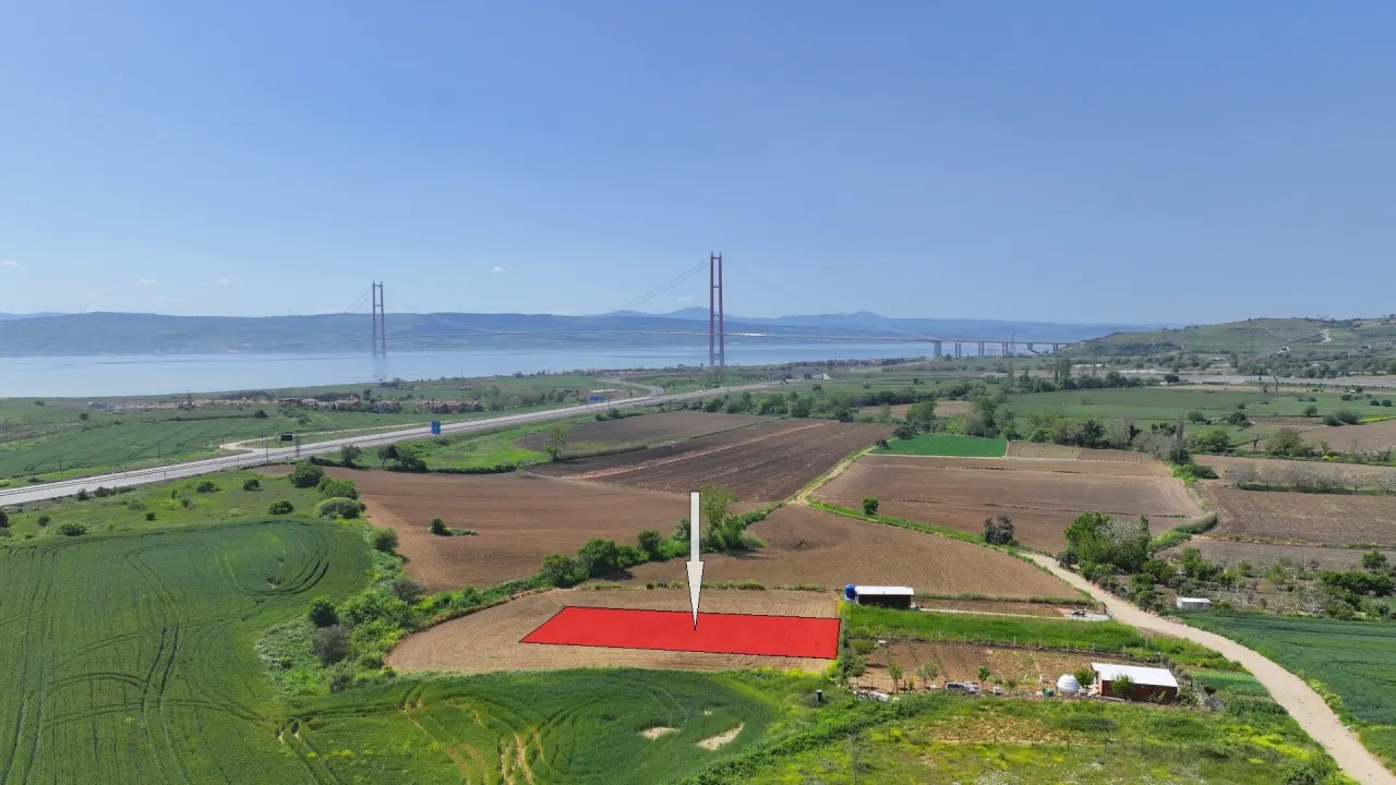 ÇANAKKALE GELİBOLU SÜTLÜCEDE 505m2 KÖPRÜ MANZARALI ARSA - görsel 4