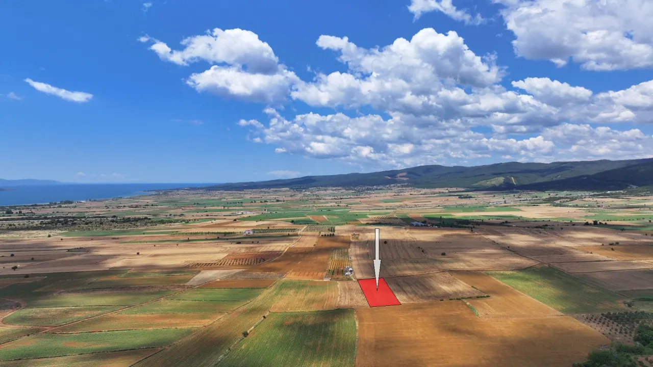 ÇANAKKALE GELİBOLU KALEALTINDA DENİZ MANZARALI 3,800m2 TARLA - görsel 2