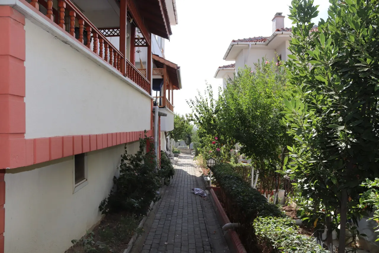 GELİBOLU BOLAYIRDA SİTE İÇERİSİNDE SATILIK YAZLIK - görsel 25