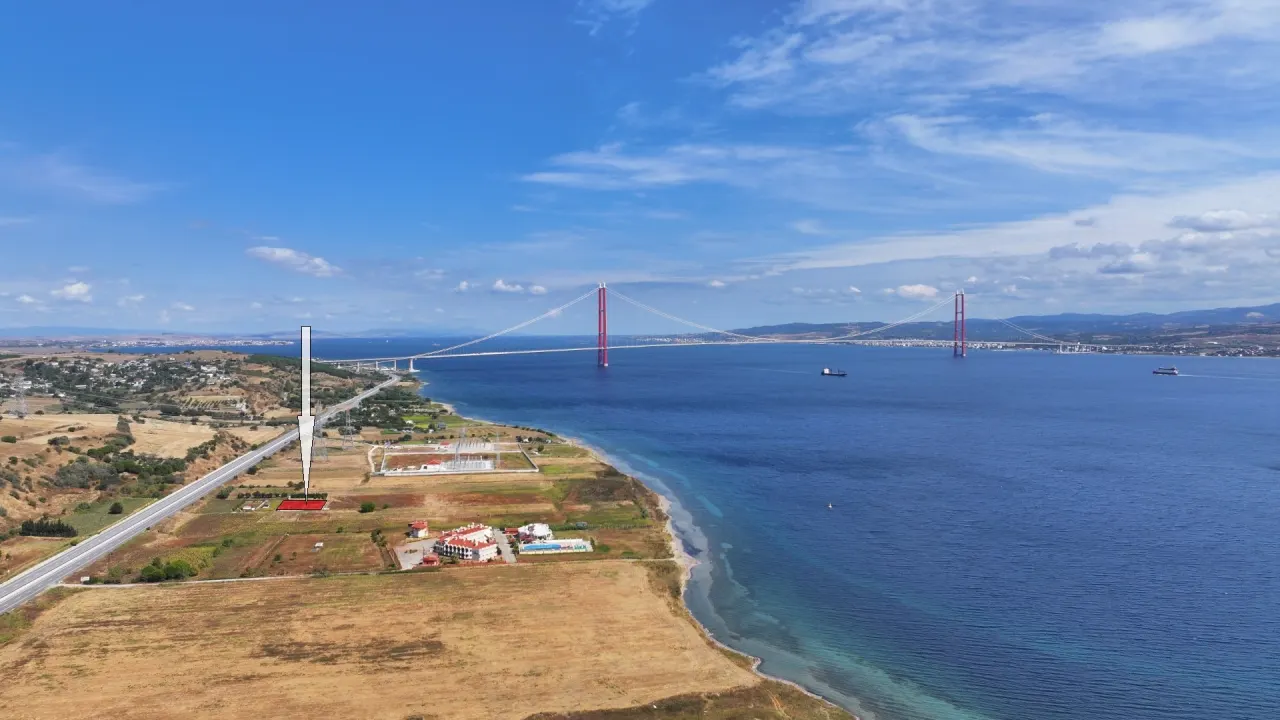 ÇANAKKALE GELİBOLU SÜTLÜCE 875m2 KÖPRÜ VE DENİZ MANZARALI ARSA - görsel 9