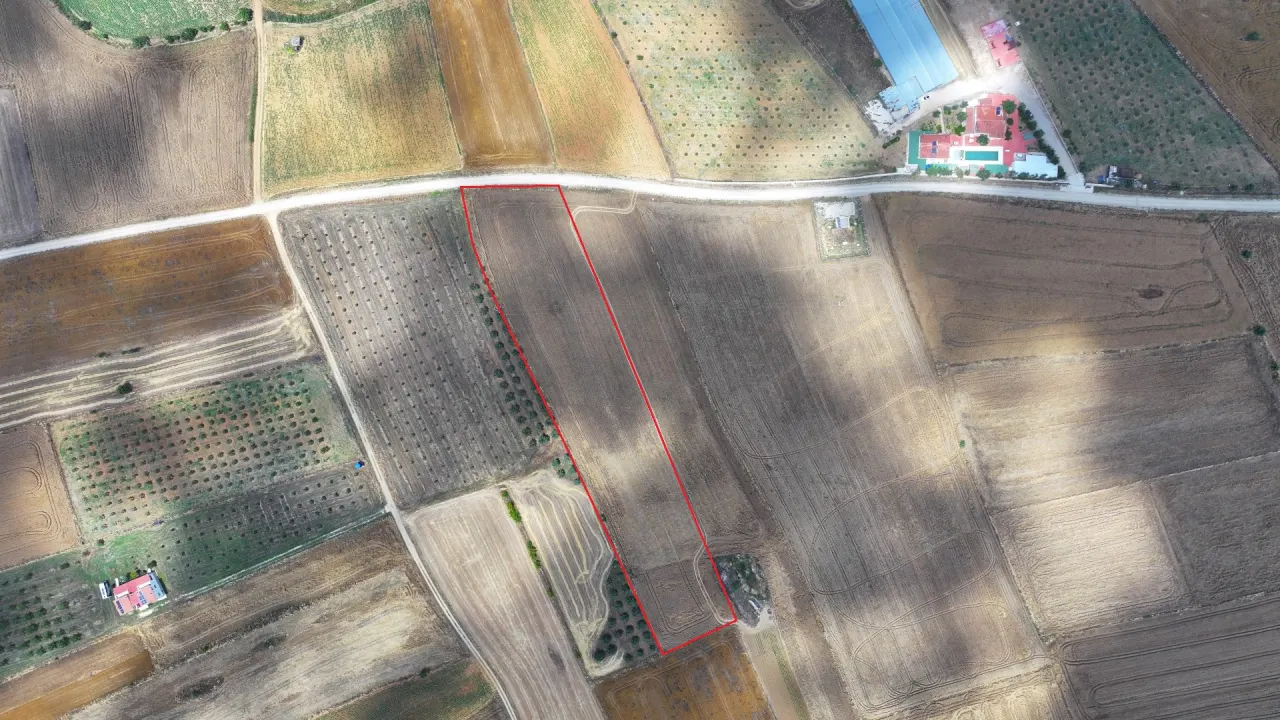 GELİBOLU KALEALTI KÖYÜNDE DENİZ MANZARALI 8,266m2 TARLA - görsel 11
