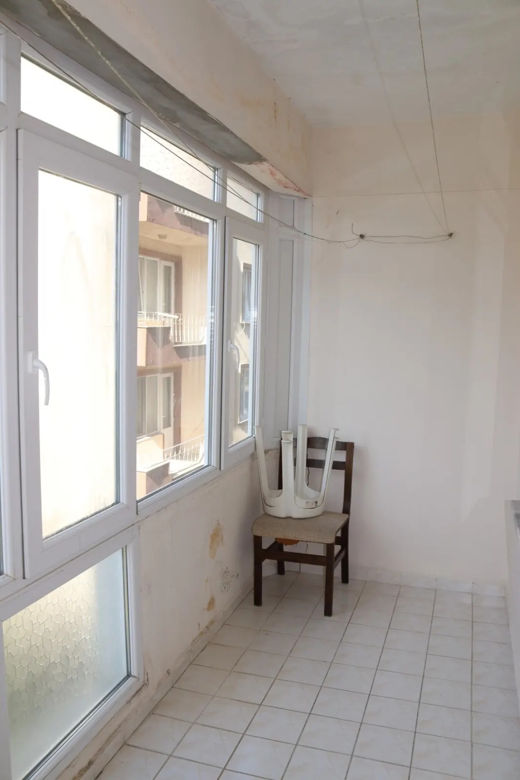 🏡 BAKONUNUNDAN KISMEN DENİZ MANZARALI 2+1 SATILIK DAİRE - görsel 9