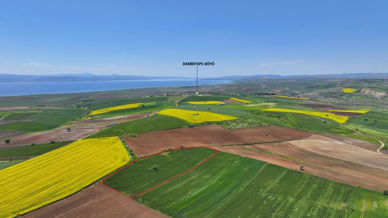 ÇANAKKALE GELİBOLU DEMİRTEPE'DE 14,223m2 MÜSTAKİL TAPULU TARLA - görsel 3