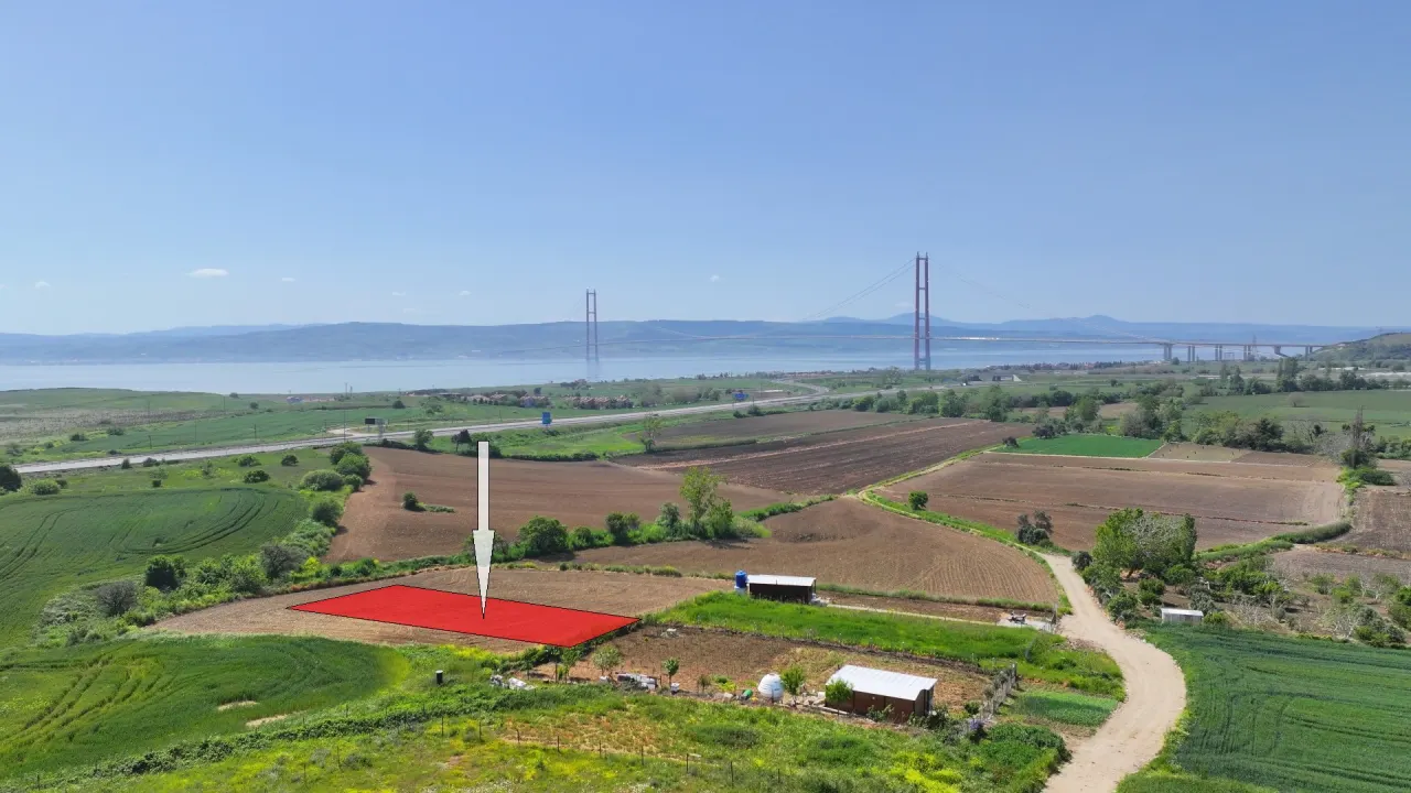 ÇANAKKALE GELİBOLU SÜTLÜCEDE 505m2 KÖPRÜ MANZARALI ARSA - görsel 3