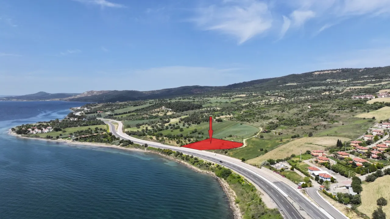 ÇANAKKALE GELİBOLU BURHANLI'DA DENİZ MANZARALI 4,408m2 ARSA - görsel 14