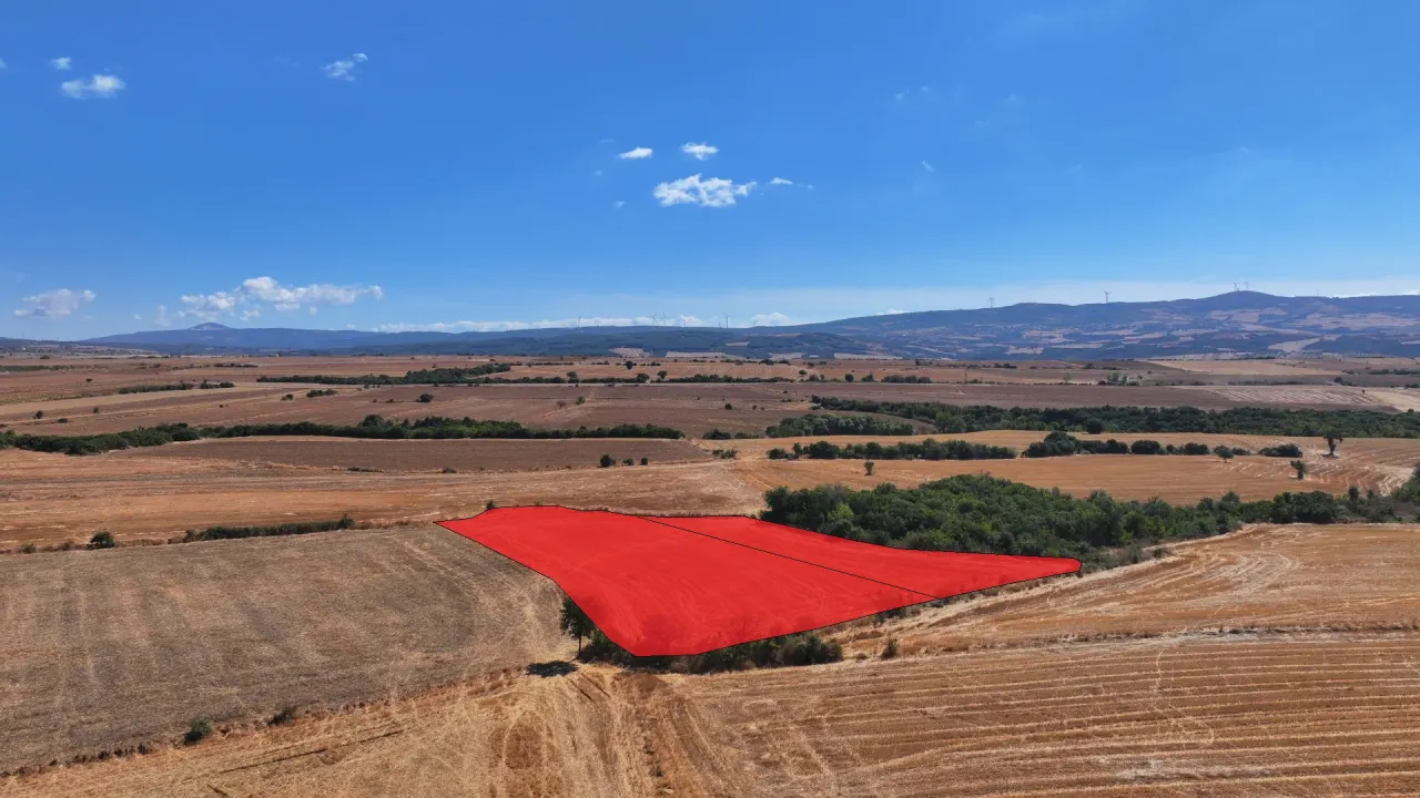 ÇANAKKALE GELİBOLU YÜLÜCE'DE KÖYE YAKIN MESAFEDE 6,808m2 TARLA - görsel 7