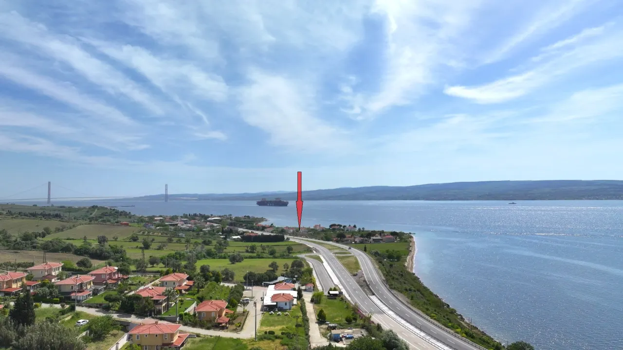 GELİBOLU BURHANLIDA KÖPRÜ MANZARALI SIFIR DENİZ 3.788m2 ARAZİ - görsel 18