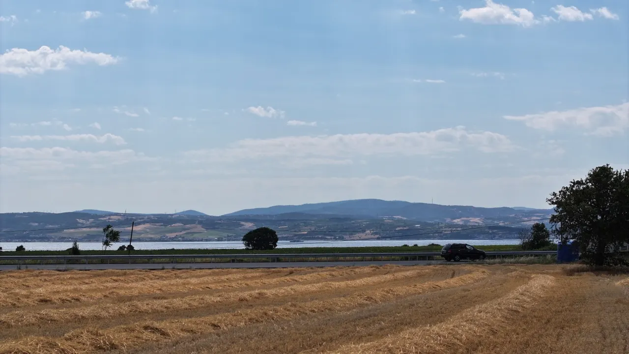 ÇANAKKALE GELİBOLU SÜTLÜCE'DE KÖPRÜ VE BOĞAZ MANZARALI 258m2 ARSA - görsel 10
