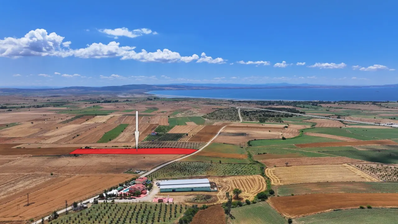 GELİBOLU KALEALTI KÖYÜNDE DENİZ MANZARALI 8,266m2 TARLA - görsel 2