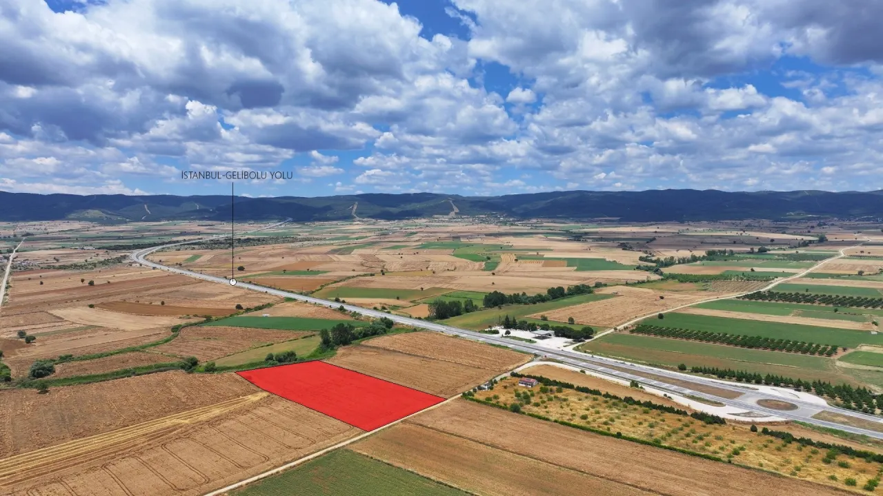 GELİBOLU ŞADILLIDA MÜSTAKİL TAPULU DENİZ MANZARALI 12,613m2 TARLA - görsel 4