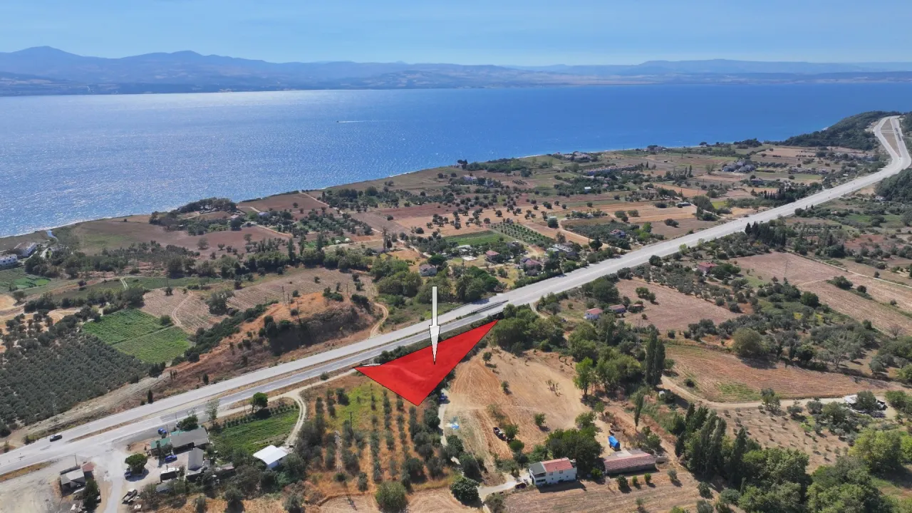 ÇANAKKALE GELİBOLU ILGARDERE'DE 1,183m2 YOLA CEPHE TARLA - görsel 3