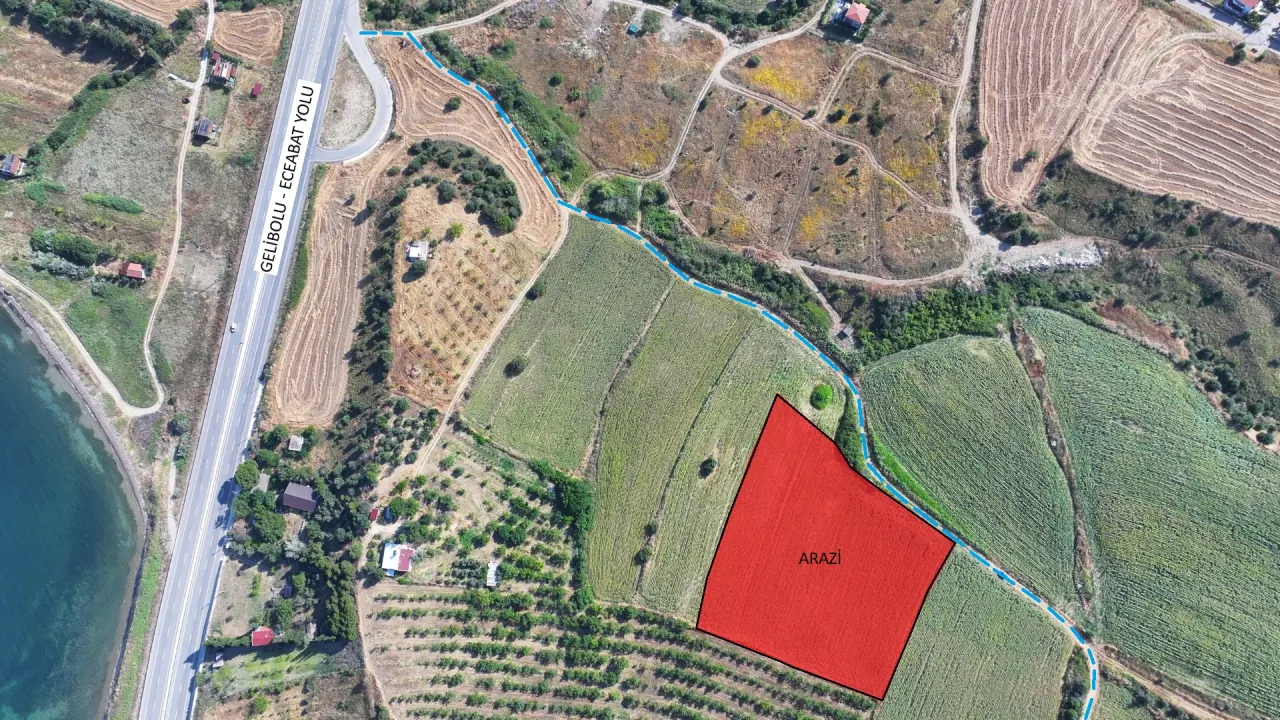 ÇANAKKALE GELİBOLU SÜTLÜCE'DE DENİZ MANZARALI 9,908m2 TARLA - görsel 4