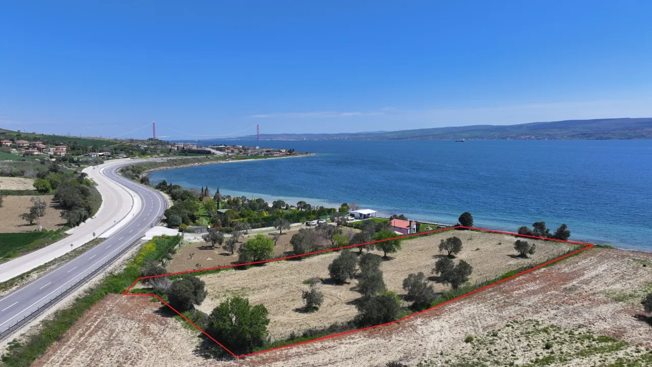 GELİBOLU BURHANLI’DA EŞSİZ LOKASYONDA SATILIK İMARLI TARLA - görsel 9