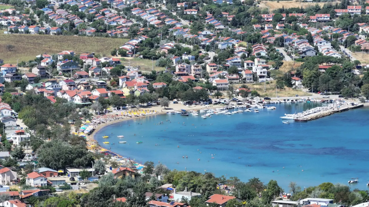 ÇANAKKALE GELİBOLU GÜNEYLİDE ANA YOLA CEPHE DENİZ MANZARALI 9,213m2 TARLA - görsel 21
