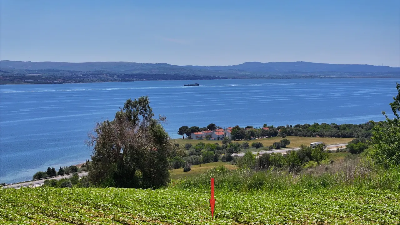 ÇANAKKALE GELİBOLU BURHANLI'DA BOĞAZ MANZARALI 8,062m2 TARLA - görsel 13