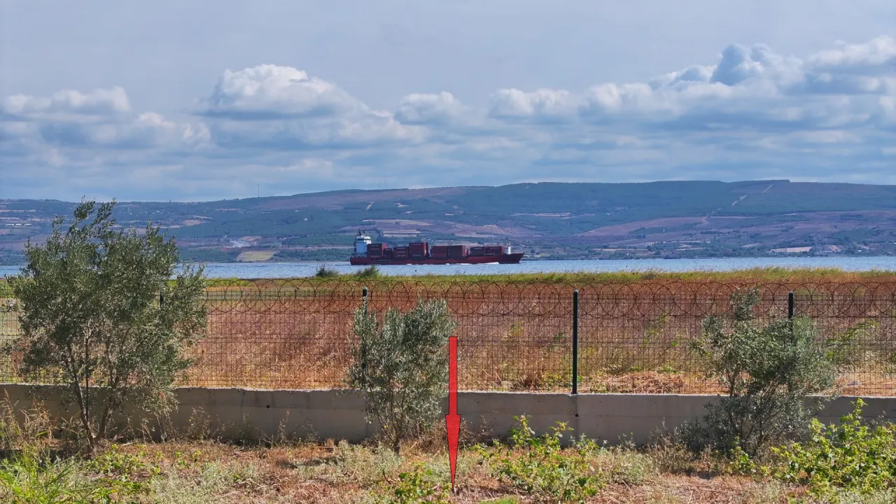 GELİBOLU SÜTLÜCE 875m2 KÖPRÜ VE DENİZ MANZARALI ARSA - görsel 16
