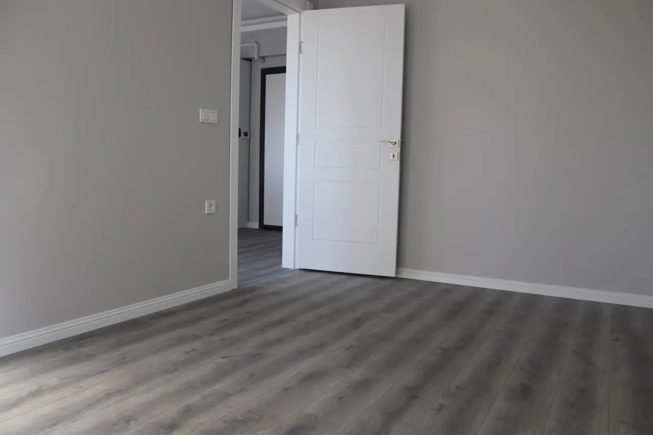 GELİBOLU’NUN EN GÖZDE LOKASYONLARINDAN BİRİNDE  ÖN CEPHE SIFIR  1+1   53 m² SATILIK DAİRE - görsel 10