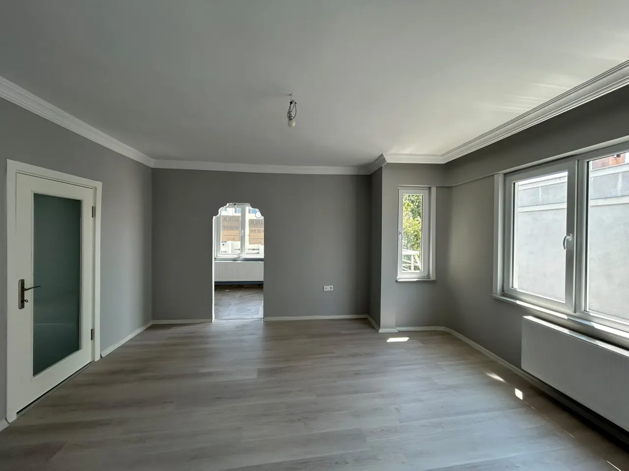 GELİBOLU ÇARŞI MERKEZİNDE 3+1 YENİ TADİLATLI SATILIK DAİRE - görsel 2