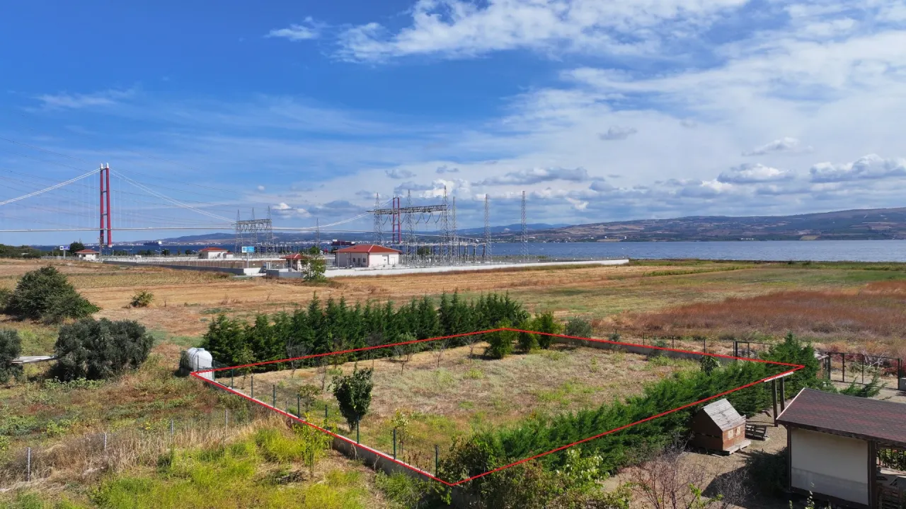 GELİBOLU SÜTLÜCE 875m2 KÖPRÜ VE DENİZ MANZARALI ARSA - görsel 10