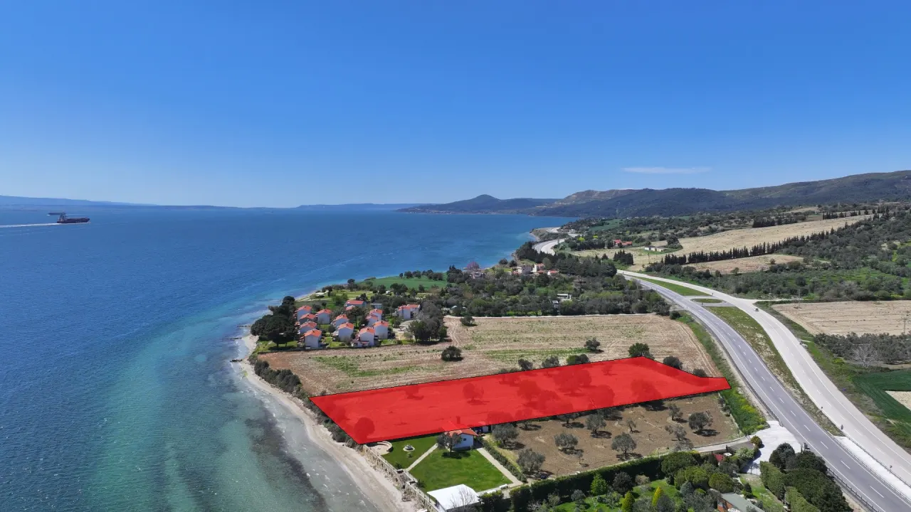 GELİBOLU BURHANLI’DA EŞSİZ LOKASYONDA SATILIK İMARLI TARLA - görsel 3