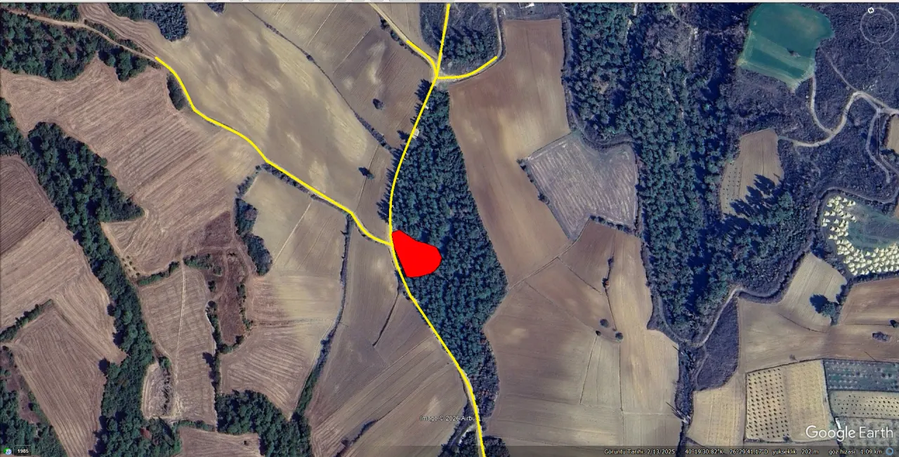 ÇANAKKALE GELİBOLU PAZARLI'DA KÖYE YAKIN MESAFEDE 2,050m2 TARLA - görsel 15