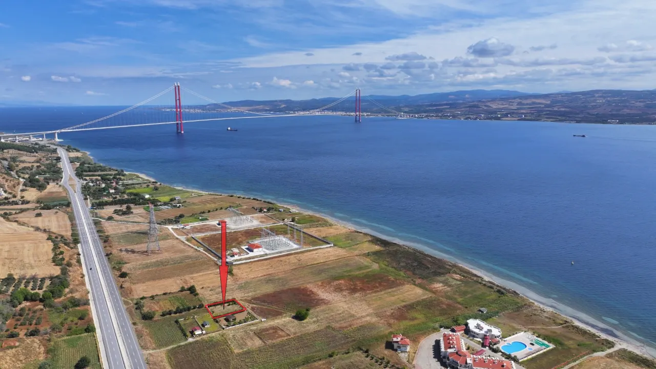 GELİBOLU SÜTLÜCE 875m2 KÖPRÜ VE DENİZ MANZARALI ARSA - görsel 4
