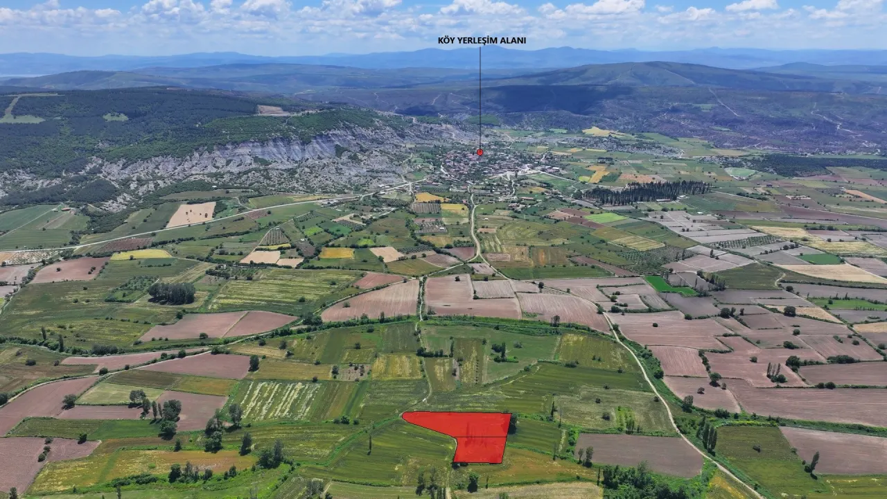 ÇANAKKALE GELİBOLU KARAİNEBEYLİ KÖYÜNDE 6,029m2 TARLA - görsel 2
