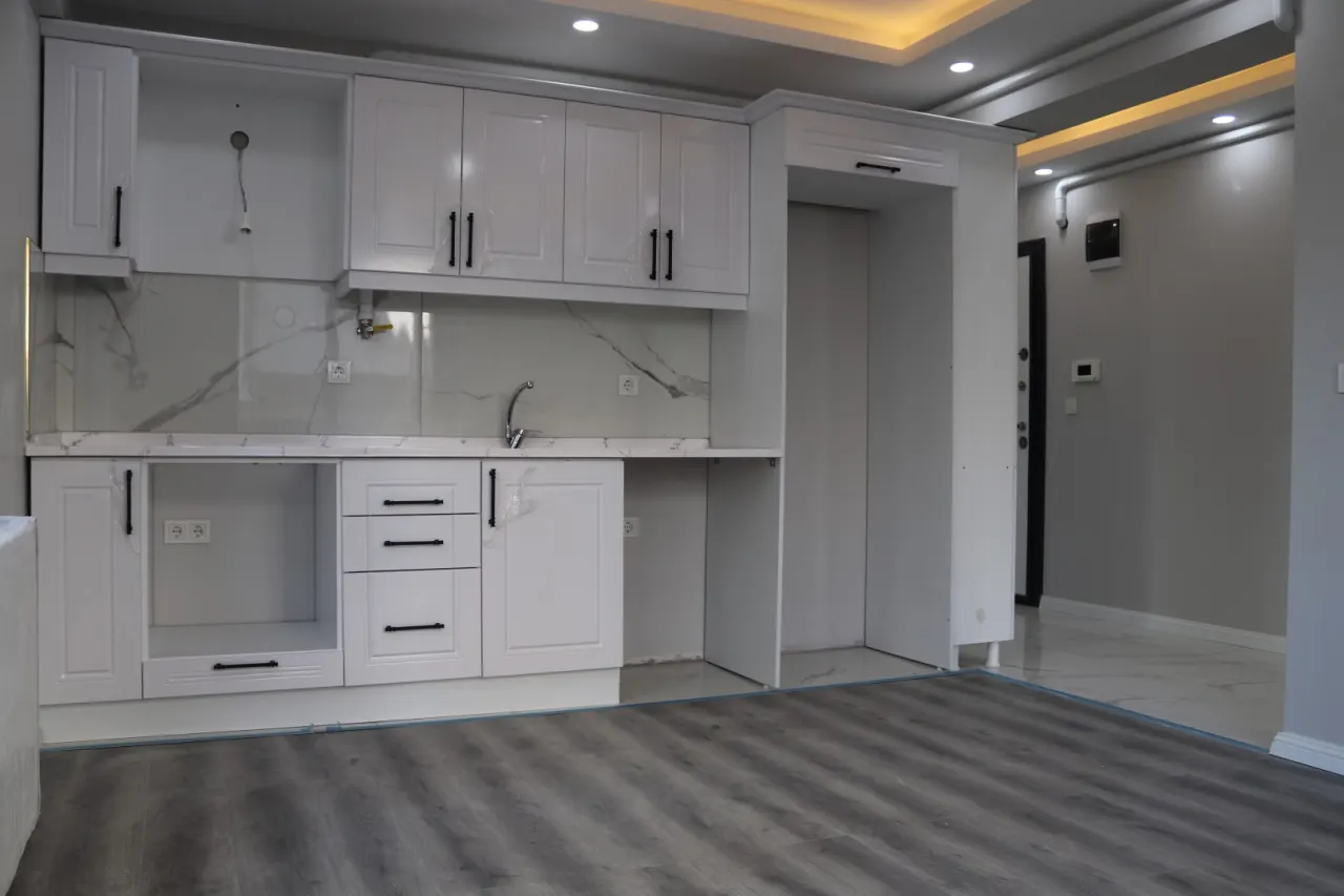 GELİBOLU’NUN EN PRESTİJLİ LOKASYONLARINDAN BİRİNDE  SIFIR  53 m²  1+1 OTURUMA HAZIR SATILIK DAİRE - görsel 11