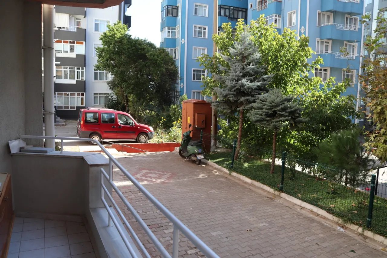GELİBOLU HAMZAKOY SARMAŞIKLI’DA 3+1 GİRİŞ KAT SATILIK DAİRE - görsel 19