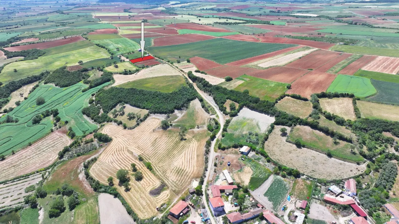 ÇANAKKALE GELİBOLU YÜLÜCE KÖYE YAKIN 1,064m2 TARLA - görsel 8