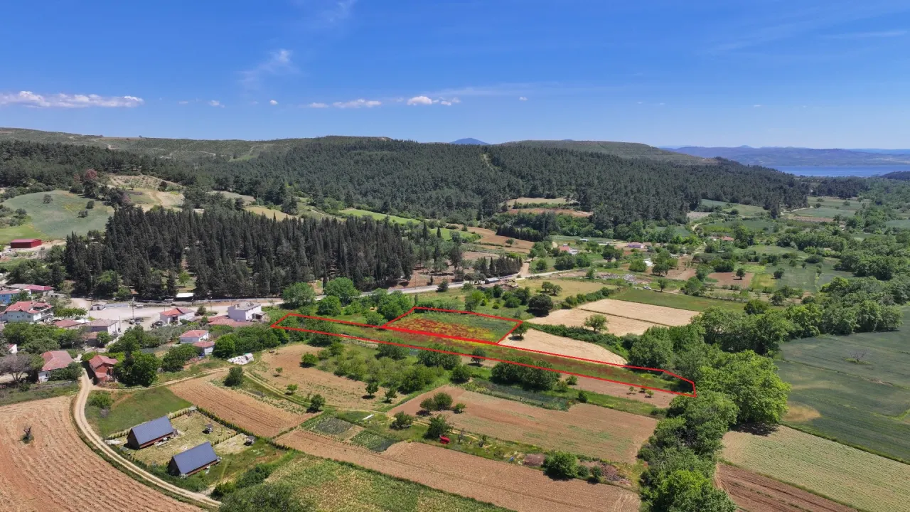 ÇANAKKALE GELİBOLU ILGARDERE'DE KÖY İÇERİSİNDE 5,140m2 TARLA - görsel 25