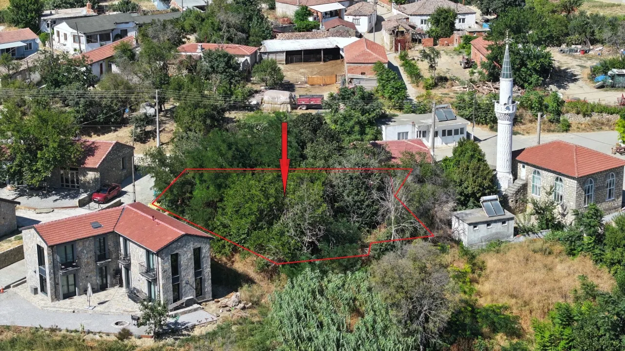 GELİBOLU PAZARLIDA %40 İKİ KAT İNŞAAT İZİNLİ 589m2 İMARLI ARSA - görsel 7