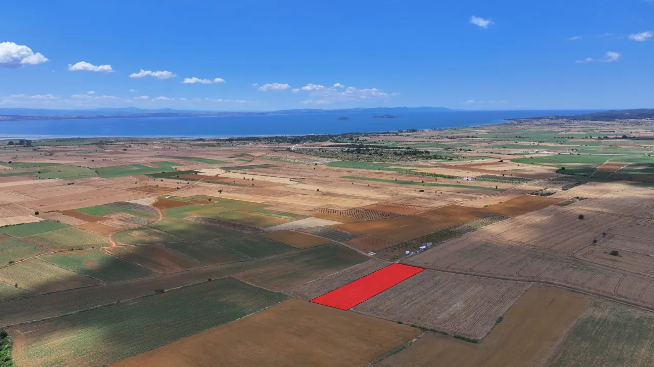 ÇANAKKALE GELİBOLU KALEALTINDA DENİZ MANZARALI 3,800m2 TARLA - görsel 9