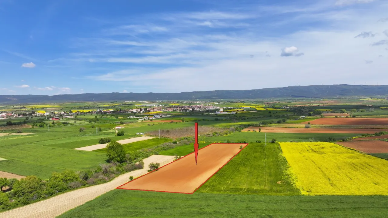 ÇANAKKALE GELİBOLU EVREŞEDE MÜSTAKİL TAPULU 9,479m2 TARLA - görsel 3