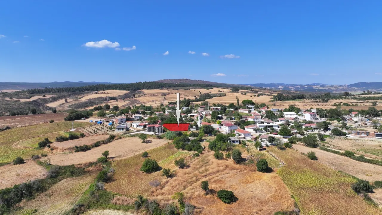 GELİBOLU PAZARLIDA %40 İKİ KAT İNŞAAT İZİNLİ 589m2 İMARLI ARSA - görsel 9
