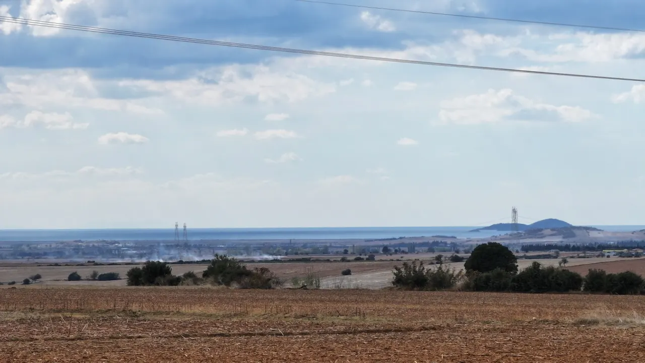ÇANAKKALE GELİBOLU YÜLÜCE'DE MÜSTAKİL TAPULU KÖYE YAKIN 5,358m2 TARLA - görsel 17