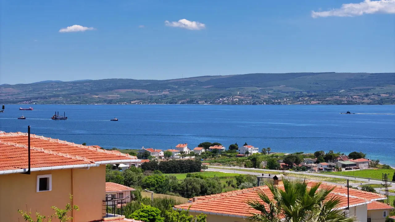 ÇANAKKALE GELİBOLU BURHANLI'DA BOĞAZ MANZARALI 8,062m2 TARLA - görsel 18
