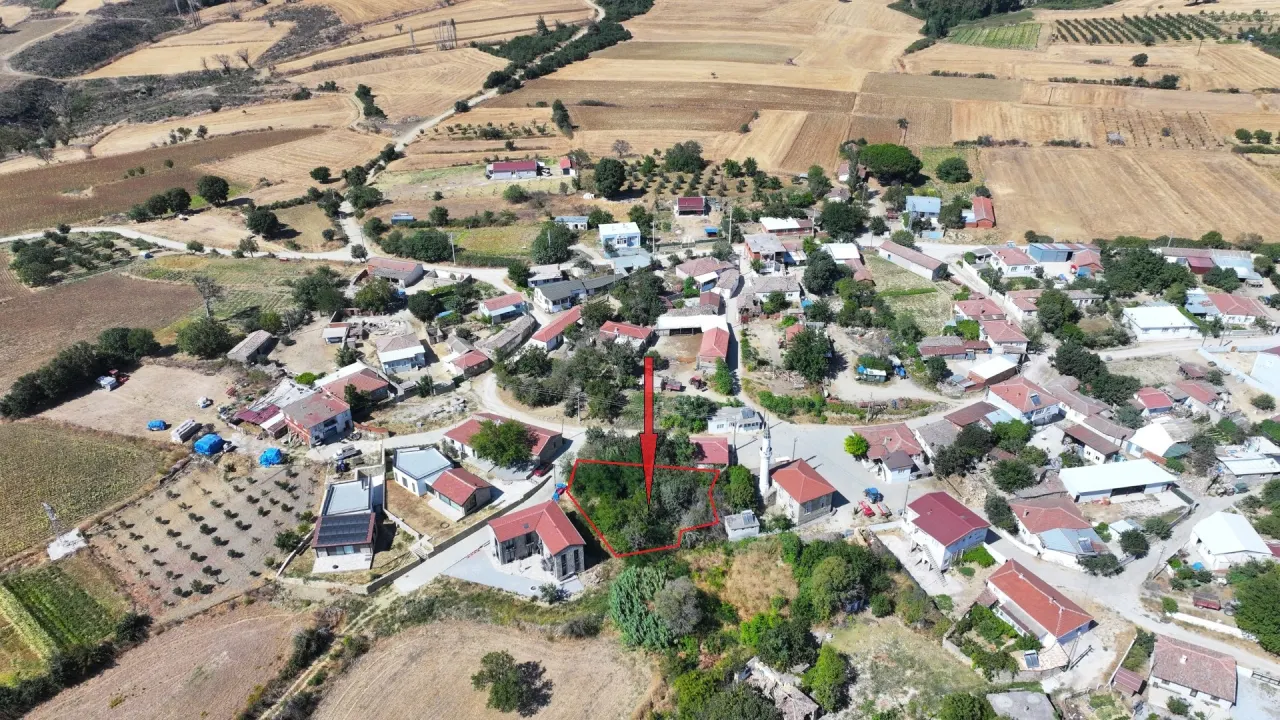 GELİBOLU PAZARLIDA %40 İKİ KAT İNŞAAT İZİNLİ 589m2 İMARLI ARSA - görsel 6