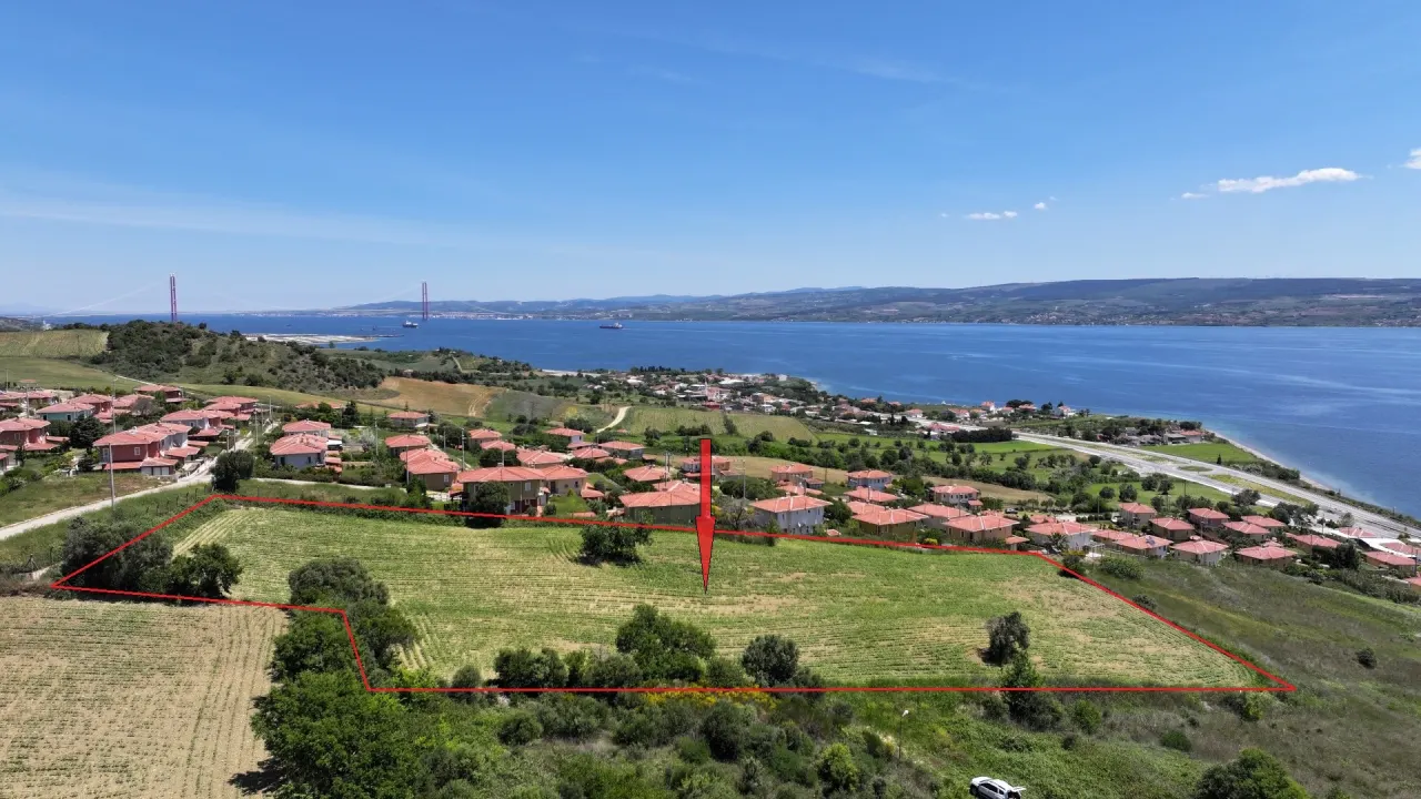 ÇANAKKALE GELİBOLU BURHANLI'DA BOĞAZ MANZARALI 8,062m2 TARLA - görsel 28
