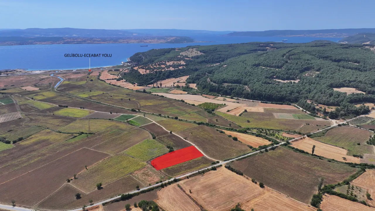 ÇANAKKALE ECEABAT YALOVA KÖYÜNDE 6.061 m² YATIRIMLIK TARLA - görsel 8