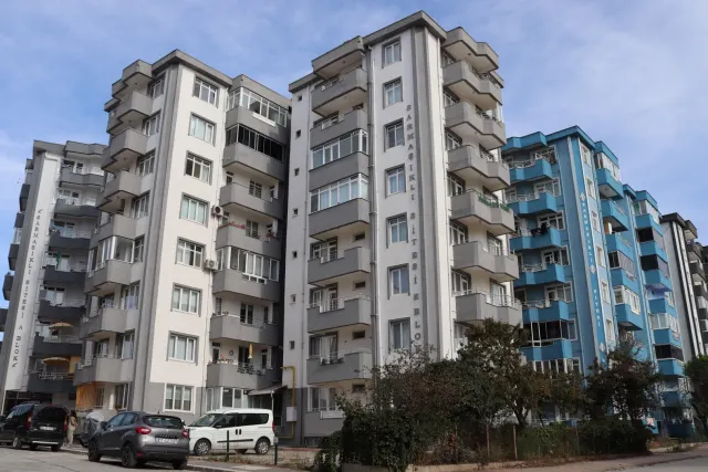 GELİBOLU YAZICIZADE SARMAŞIKLI SİTESİ’NDE SATILIK DAİRE